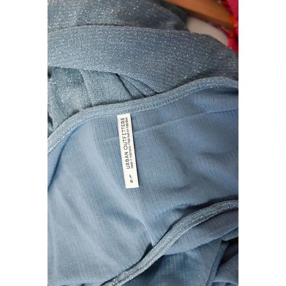 Urban Outfitters Blue Glitter Sleeveless Cross Back Wide Leg Jumpsuit Size L - Picture 4 of 5